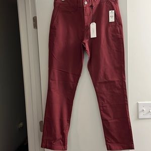 Express men suit pants, size 32/30!slim. Color rust. Brand new with tags.